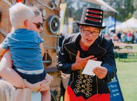 Bonpardon straattheater: Fabriek Majestiek 